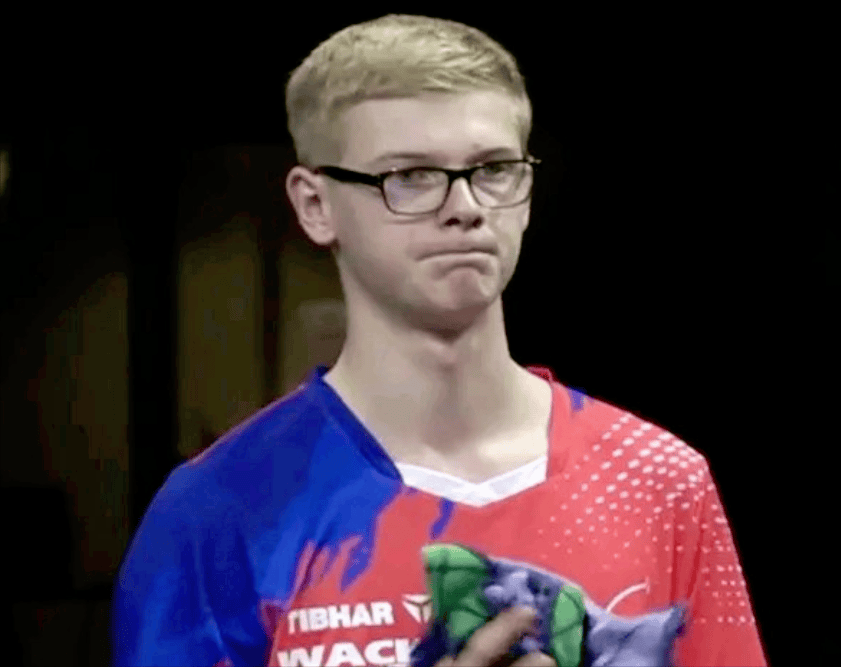 攻守易型不 攻守易型不