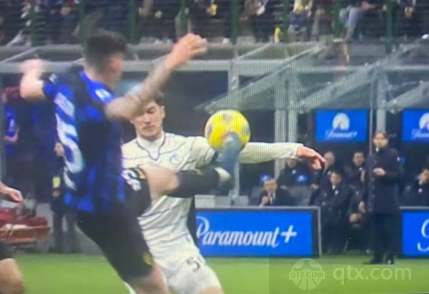 他依旧坚持 他依旧坚持